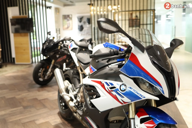 Chi tiết bmw s1000rr 2021 màu đen black storm metallic đầu tiên tại việt nam - 6