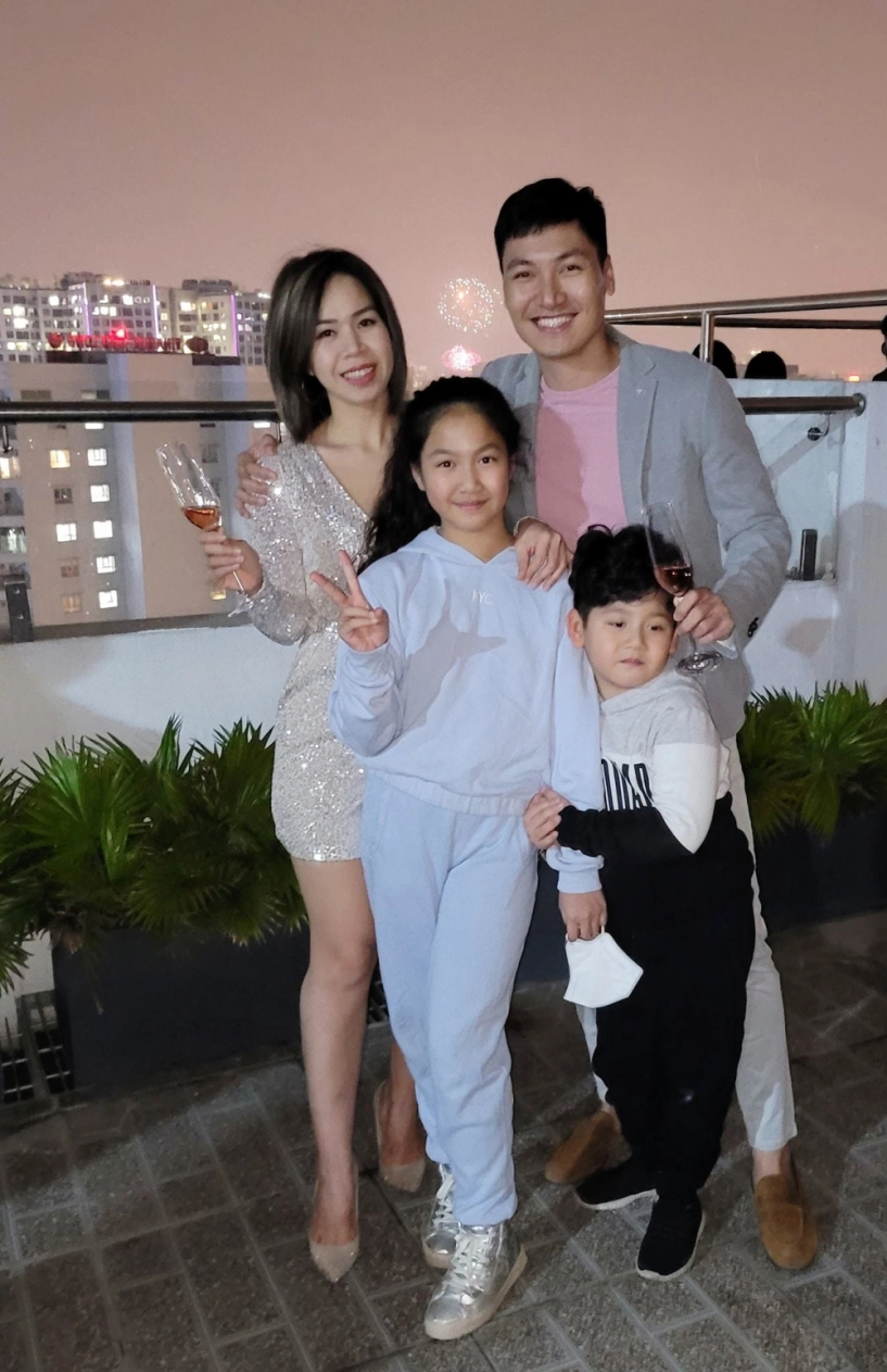 Con gái hồng đăng mạnh trường ngày nào thi bố ơi mình đi đâu thế giờ lớn không nhận ra - 8