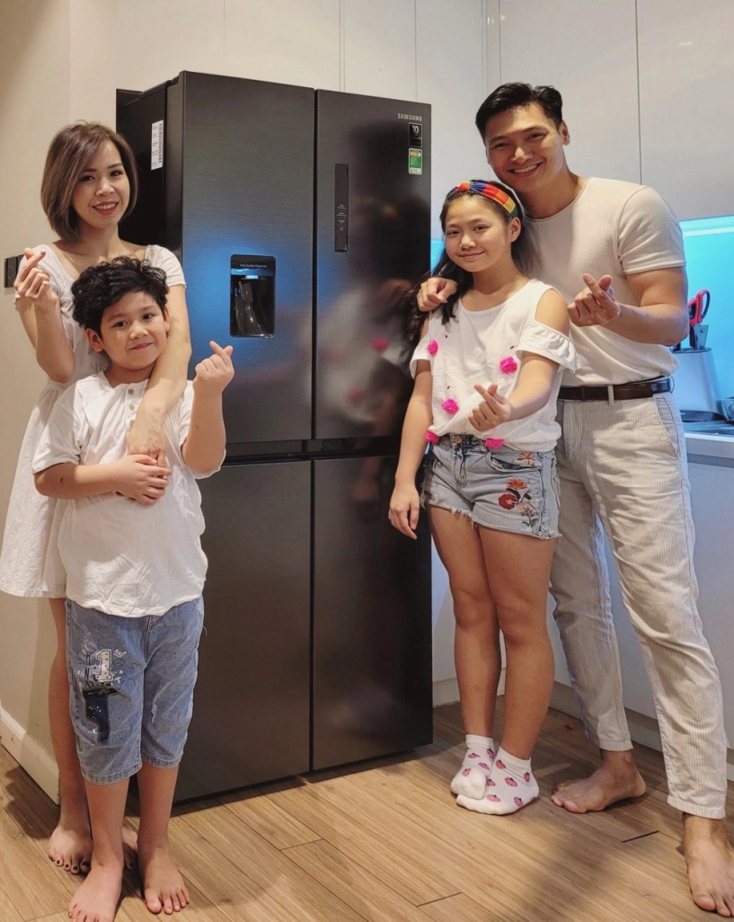 Con gái hồng đăng mạnh trường ngày nào thi bố ơi mình đi đâu thế giờ lớn không nhận ra - 9