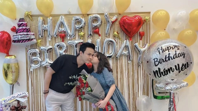 Con gái hồng đăng mạnh trường ngày nào thi bố ơi mình đi đâu thế giờ lớn không nhận ra - 11