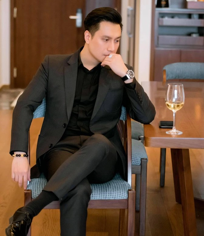 Đẹp trai ngời ngời nhưng nam diễn viên vẫn quyết đập mặt xây lại chỉ vì lý do này - 19