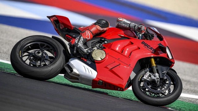 Ducati panigale v4 2022 trình làng diện mạo mới với nhiều tùy chọn mạnh mẽ hơn - 14