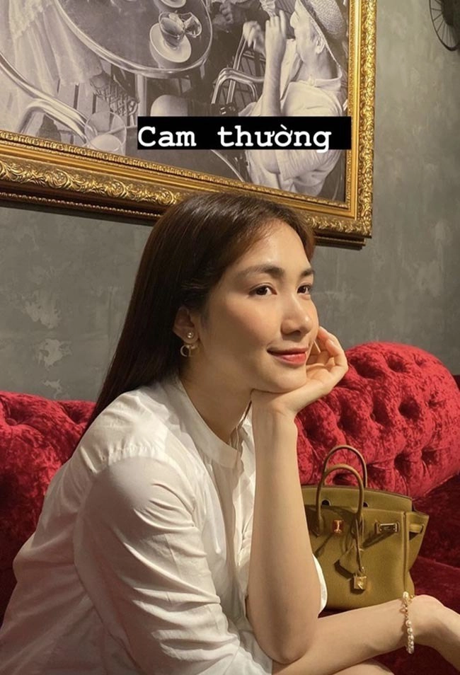 Một phút lầm lỡ bị mụn hành hòa minzy thất thế ngôi vương mặt mộc không tì vết - 1