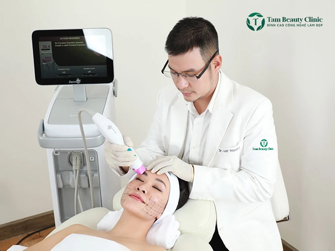 Tâm beauty clinic đồng hành cùng màn tái xuất ấn tượng của uyên linh - 6