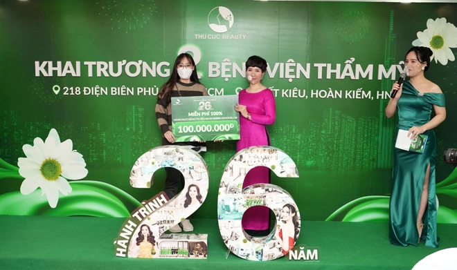 Bệnh viện thẩm mỹ thu cúc thu hút chị em phụ nữ trong ngày khai trương 2 cơ sở - 5