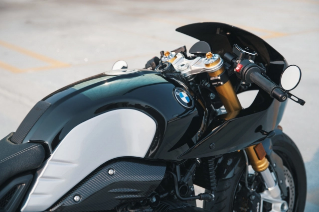 Bmw rninet độ theo chủ đề the dark knight - 1