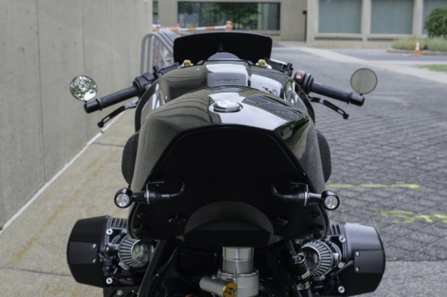 Bmw rninet độ theo chủ đề the dark knight - 7