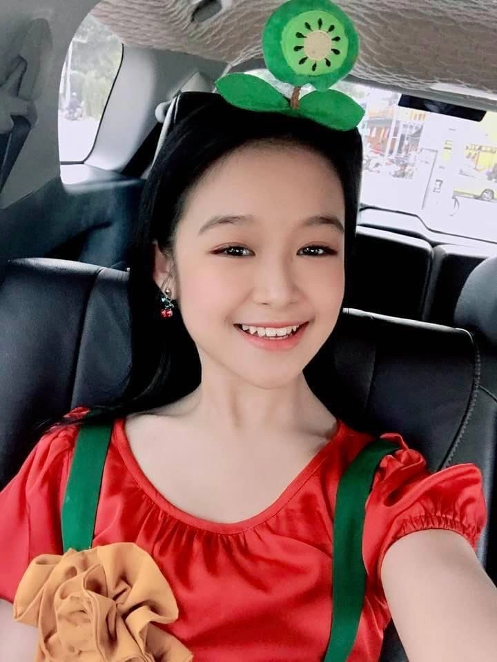 Bộ sưu tập phụ kiện tóc của sao nhí bảo ngọc các mẹ lưu ngay dể sắm cho con gái - 4