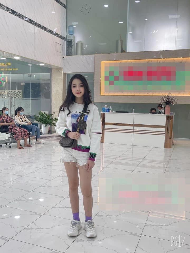 Con gái ít biết của bằng kiều sành điệu không đợi tuổi đi niềng răng cũng xách túi nghìn đô - 2