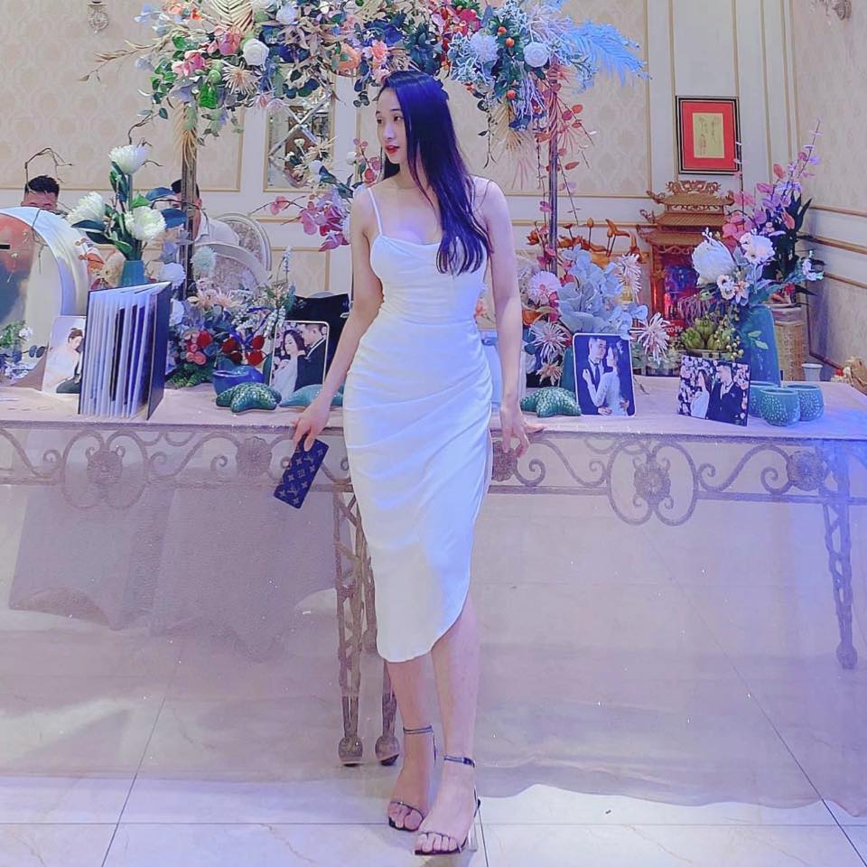 Đưa con đi chơi mẹ đơn thân hà nội làm đàn ông nhìn không rời mắt vì tưởng chị gái - 15