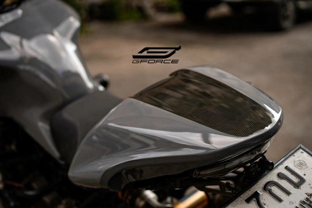 Ducati monster 821 độ gây cấn trong diện mạo xám xi-măng - 6