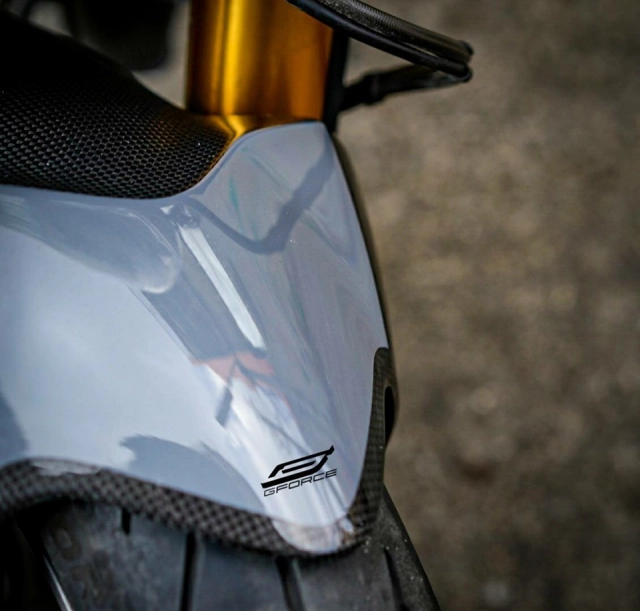 Ducati monster 821 độ gây cấn trong diện mạo xám xi-măng - 7