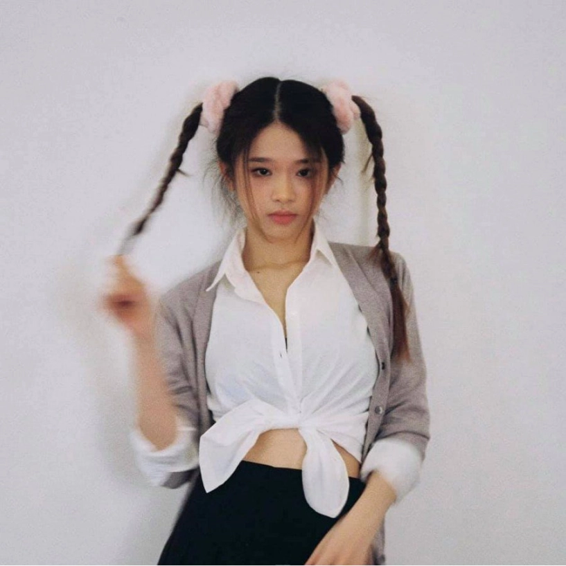 đụng hàng bà xã justin bieber linh ka kín đáo tiểu vy quyến rũ táo bạo - 13