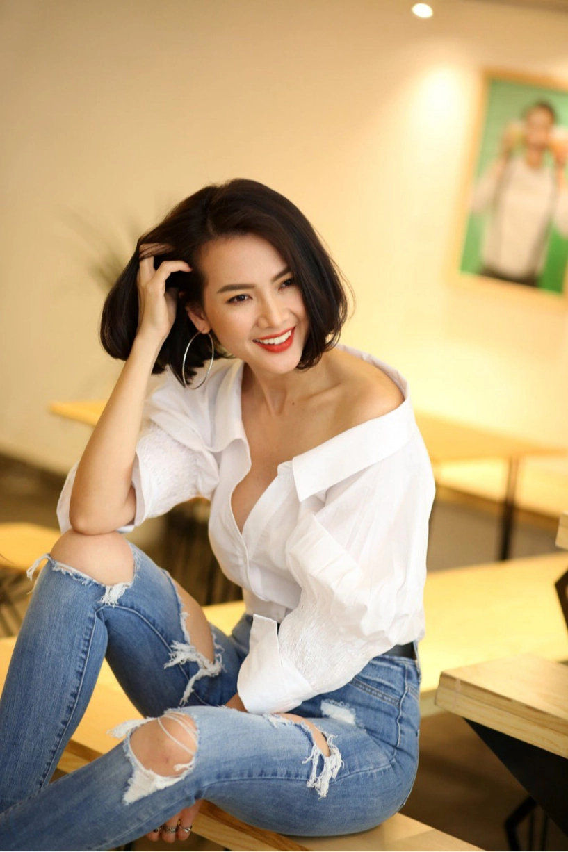 Gừng càng già càng cay chân dài 39 tuổi không thua đàn em trưng trổ body bốc lửa - 6