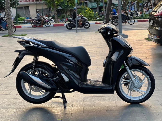 Honda sh125 có phải là xe dành cho người thích ra vẻ làm màu - 3