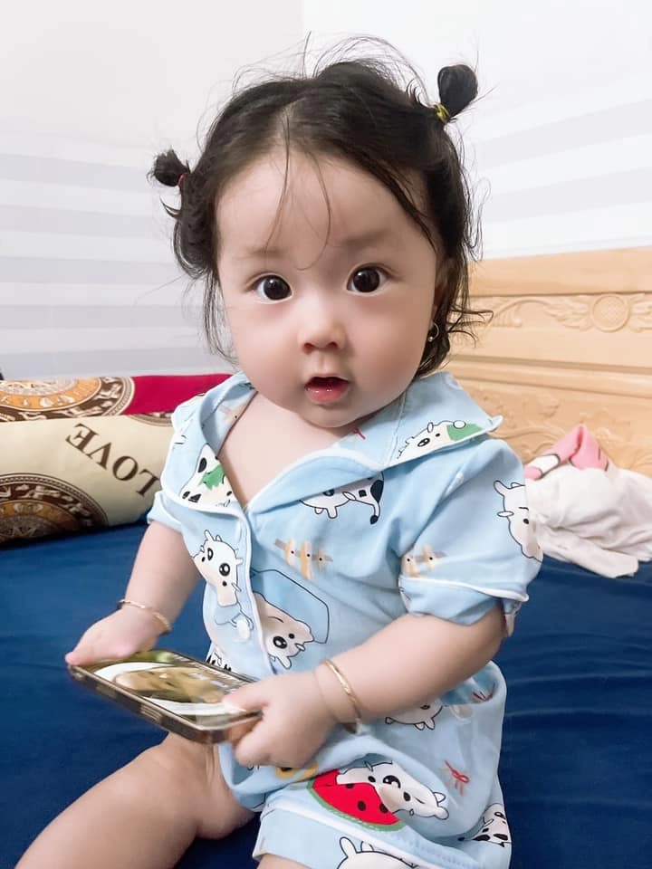 Lâm chấn khang giấu gia đình sinh con thứ 3 với vợ hàn quốc đứa trẻ đẹp hệt mẹ - 8