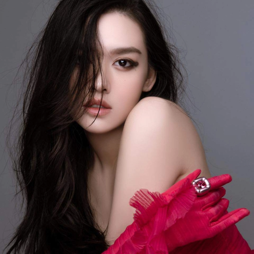 Mốt kẻ mắt mới toanh đầu năm dành cho team vụng về quan trọng là không cần căn đuôi mắt - 1