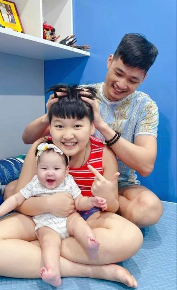 Nữ dv ôm bụng bầu đi học đẻ xong được soái cacông an bỏ nghề làm vệ sĩ riêng - 12