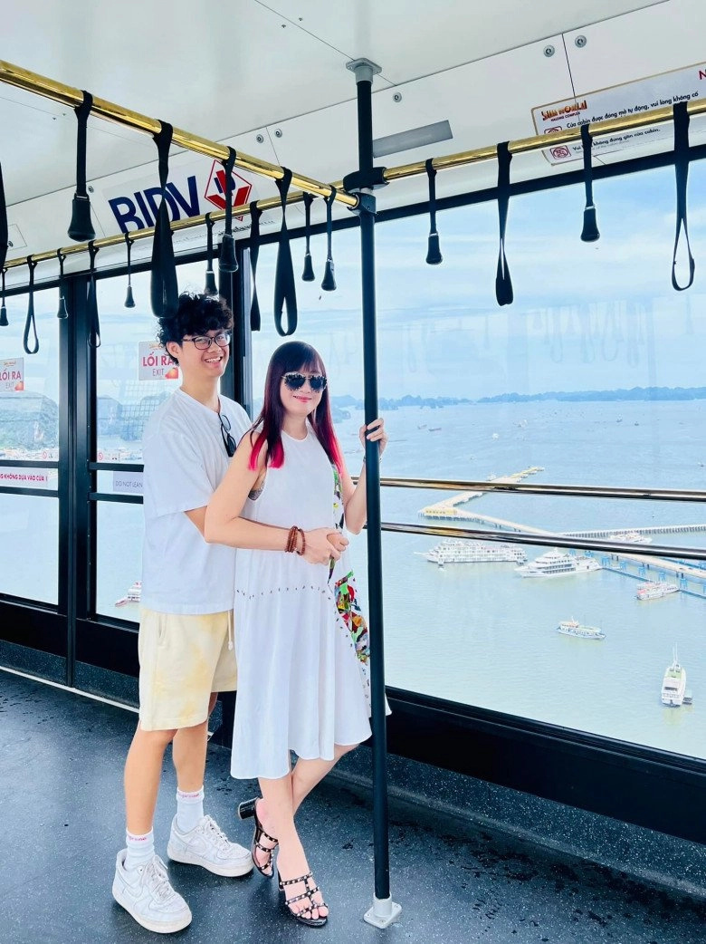 nữ hoàng ảnh lịch hiền mai 37 tuổi mới có con đầu lòng giờ u60 trẻ đẹp ngang bạn gái tây của con - 8
