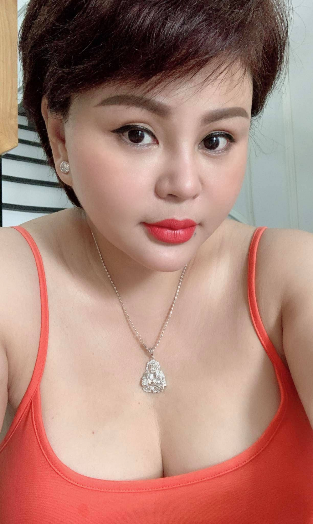 Phẫu thuật thẩm mỹ dày đặc hương giang tụt dốc sức khỏe lê giang khác lạ vẫn chưa muốn dừng - 16