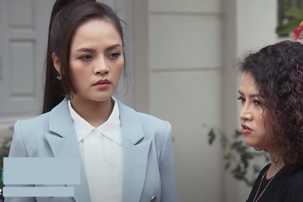 Thu quỳnh buồn vì nhớ con khiphải đi quay hương vị tình thân những ngày giãn cách - 1