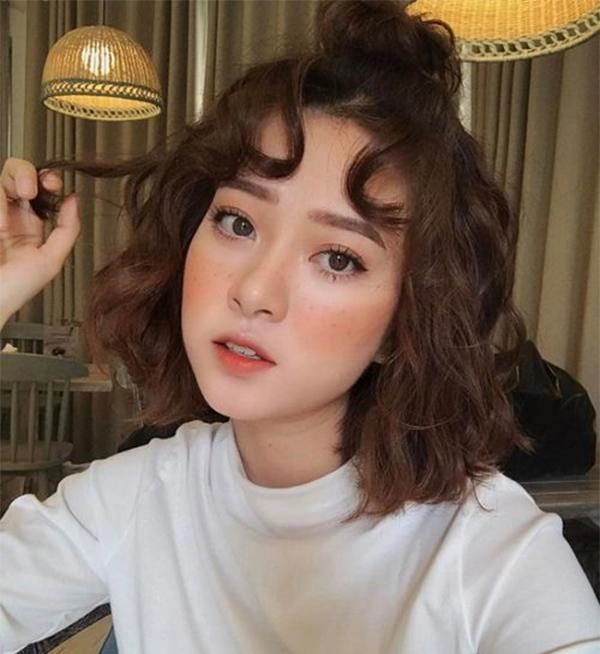 Tóc layer ngang vai 25 kiểu đẹp phù hợp với mọi gương mặt hot nhất - 8
