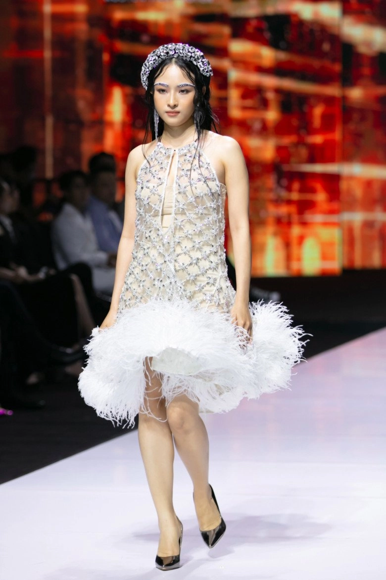 Trương hồ phương nga nhan sắc lên hương nhờ tăng cân lê bống nhận phản ứng trái chiều - 2