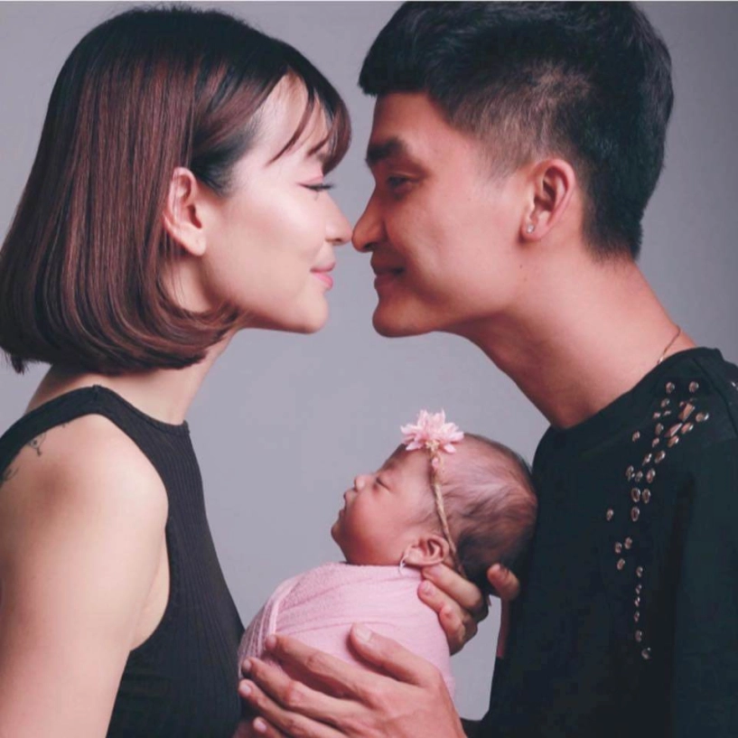 Vợ mạc văn khoa kể chuyện đối mặt bình luận ác ý lần đầu gặp mặt con chỉ biết khóc - 13