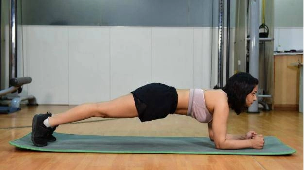 Bài tập giúp phẳng bụng thon hông - 1