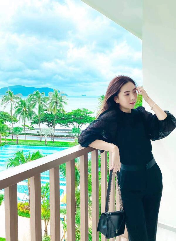 Bảo đồ màu trung tính nhàm chán cứ nhìn phong cách của btv sành điệu nhất nhì vtv mai ngọc - 6