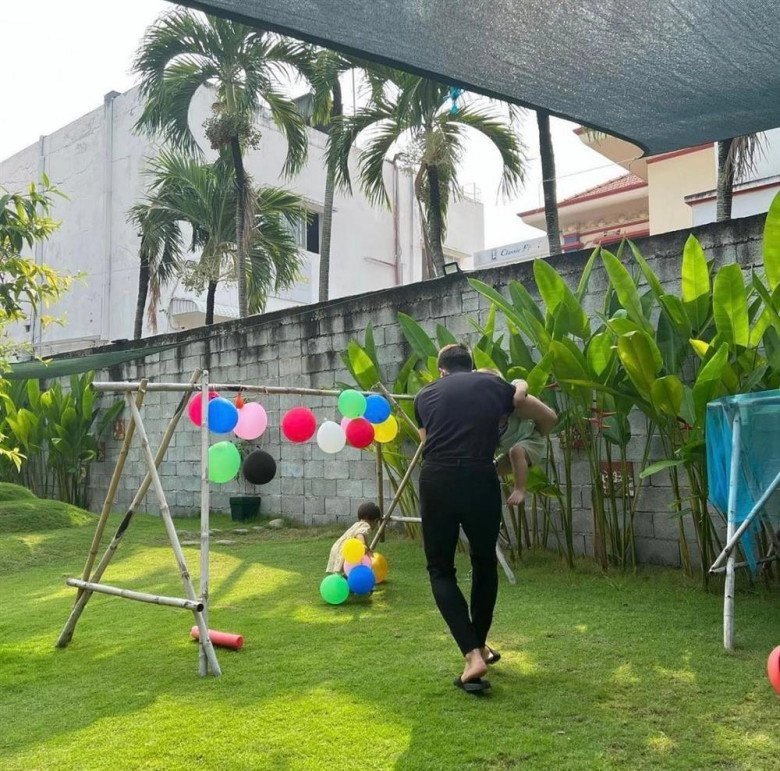 Con hồ ngọc hà đi mẫu giáo 2 tháng đã không còn khóc rất tự lập ở trường - 5