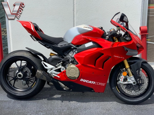 Ducati panigale v4 r và kawasaki ninja zx-10rr 2021 - trên bàn cân thông số - 4