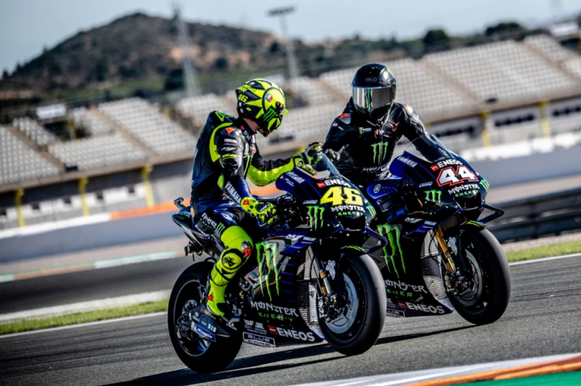 Hợp đồng giữa petronas srt với valentino rossi đang được tiến hành - 2