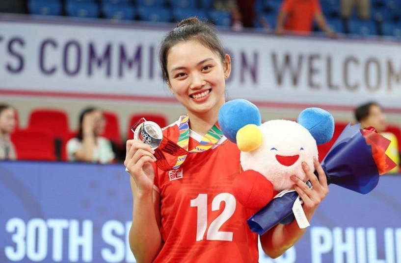 Hot girl bóng chuyền được gọi là hoa khôi thế hệ mới gây sốt sea games 31 - 1