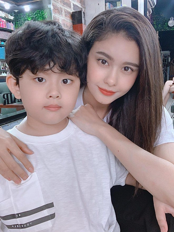 Làm mẹ đơn thân ngày càng đẹp quyến rũ trương quỳnh anh bị hỏi sao cứ mãi một mình - 2