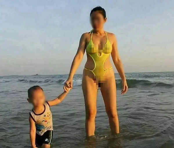 Muôn kiểu thảm họa thời trang đi biển của chị em hoảng hồn nhất là bikini mảnh như sợi dây - 2