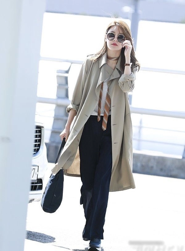 Ngày mùa đông có nắng nàng diện áo trench coat như sao hàn là đẹp miễn bàn - 6