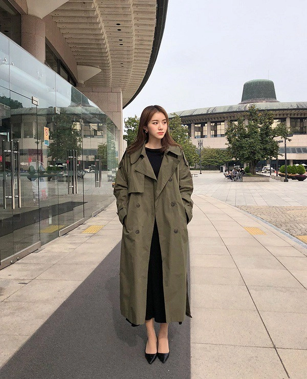 Ngày mùa đông có nắng nàng diện áo trench coat như sao hàn là đẹp miễn bàn - 13