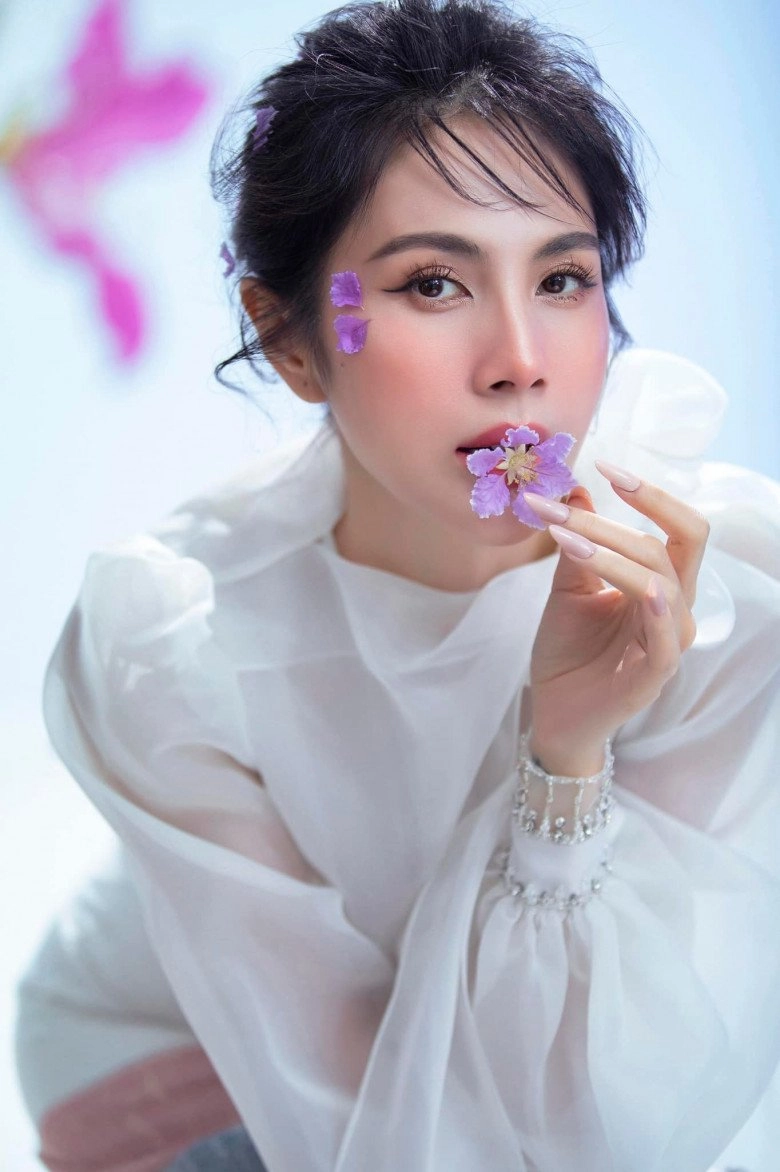 Thuỷ tiên hậu drama sao kê bận làm đẹp gương mặt khác chút đỉnh nhan sắc thăng hạng - 10