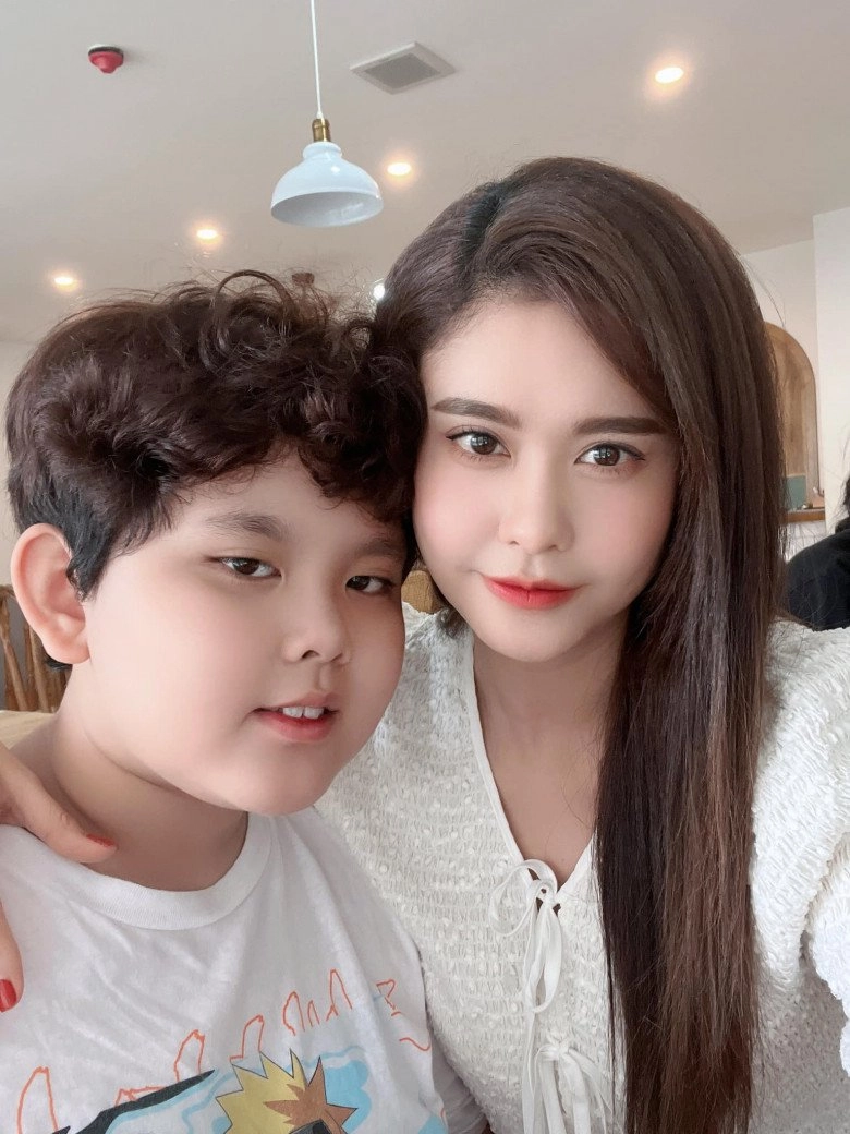 Trương quỳnh anh thừa nhận làm mẹ đơn thân rất vất vả chồng cũ mong tìm hiểu lại từ đầu - 2