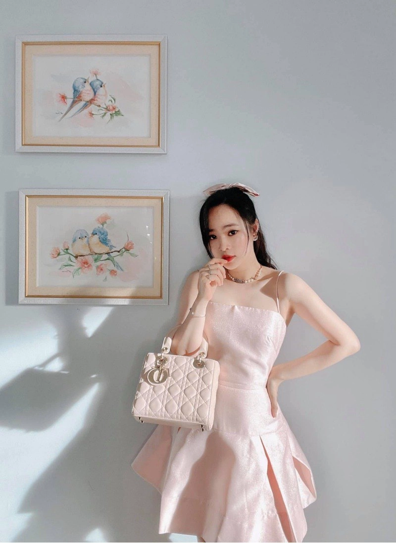 U35 3 con mặt như học sinh nghiện skincare đến mức đi đẻ cũng không quên đồ dưỡng da - 7