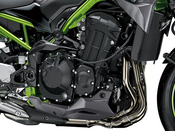 Yamaha mt-09 sp và kawasaki z900 se thi đấu trên bàn cân thông số - 8