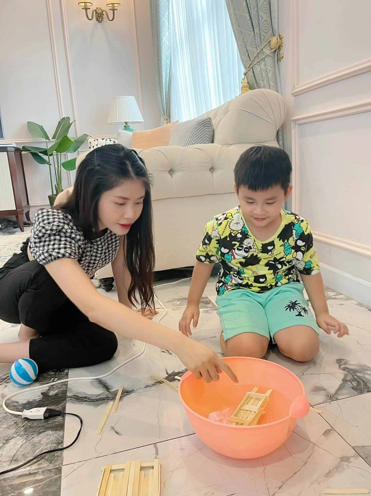 1001 trò chơi cho con khi ở nhà mùa dịch của gia đình hot tiktok đăng khôi thuỷ anh - 10