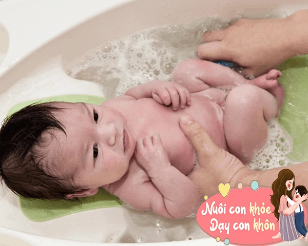 2 bộ phận trẻ sơ sinh càng xấu con càng khỏe mạnh lớn lên sẽ đẹp mẹ nên vui mừng - 8