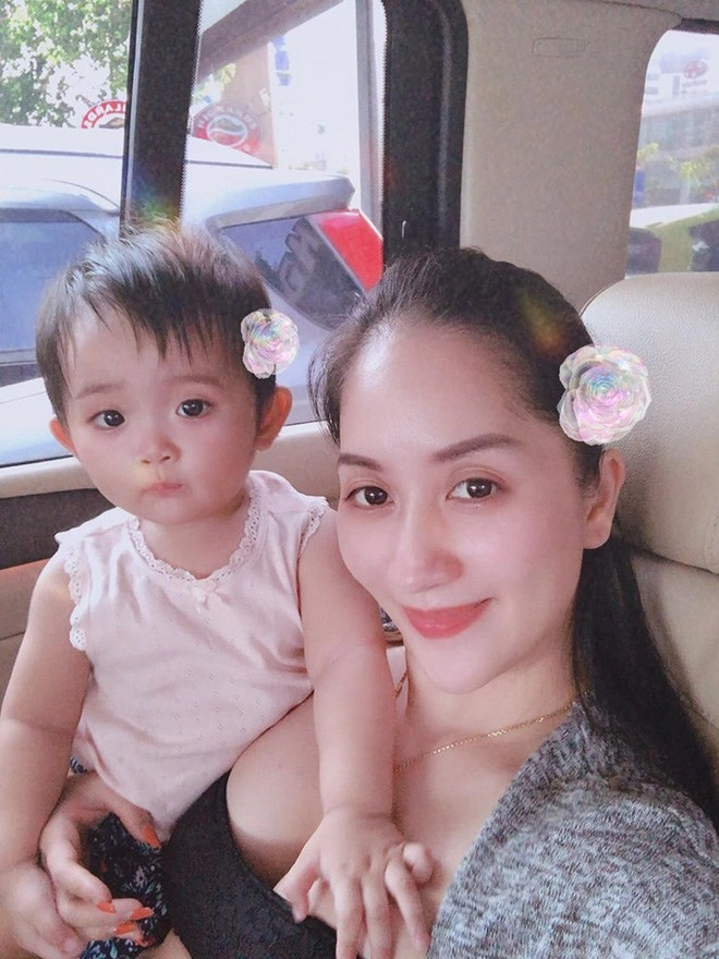 2 con được khen giống phan hiển y đúc khánh thi tức tối mợ chảnh giống chị thi mà - 7