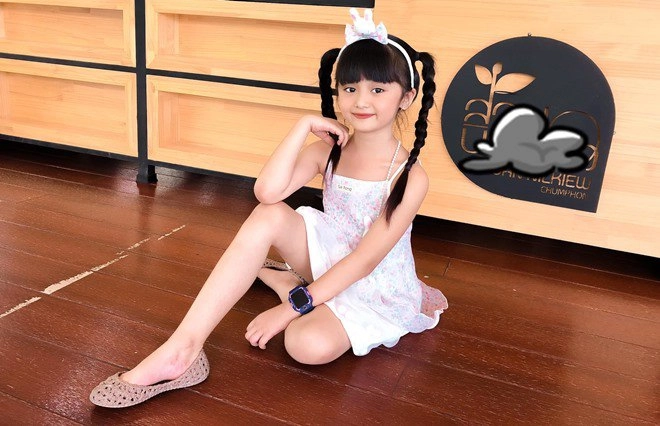 2 năm sau đăng quang hoa hậu nhí thái lan bé gái 8 tuổi giờ chăm chỉ bán hàng - 13