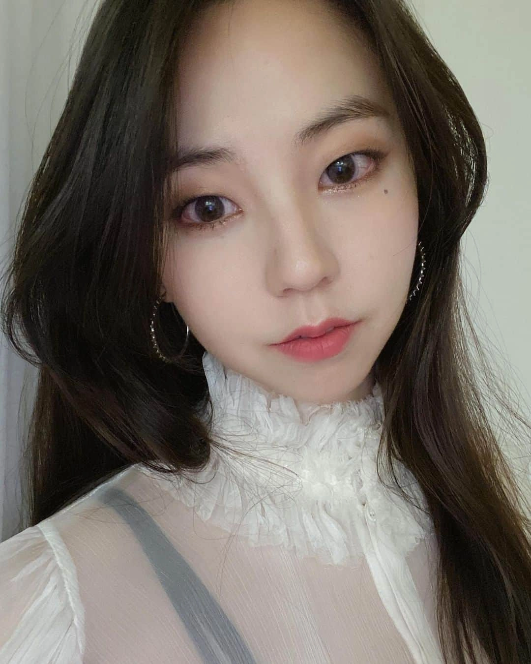 2010 chị em trẩy hội học ngay cách make-up mắt 1 mí biến hình long lanh không cần kích mí - 9