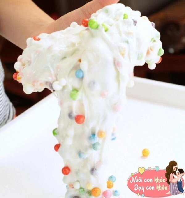 3 cách làm chất nhờn ma quái slime từ nguyên liệu an toàn ngay trong bếp mẹ cùng con làm - 3