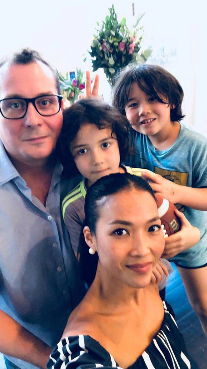 3 cô đào gái nhảy sau 18 năm người nuôi con trong biệt thự mỹ 900m2 người làm single mom - 17