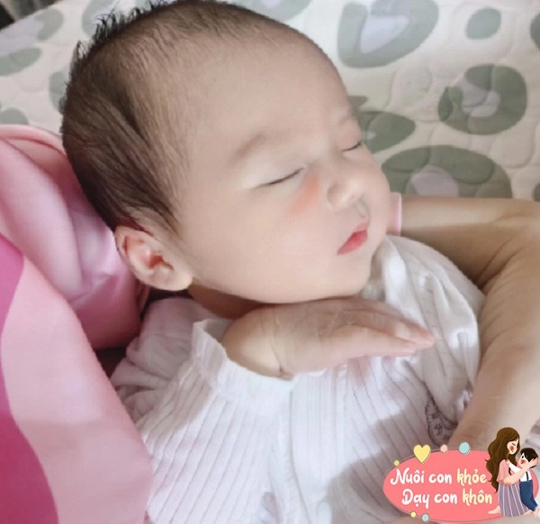 4 đặc điểm trên khuôn mặt đứa trẻ thông minh hưởng phúc đức từ bố mẹ tương lai dễ thành tài - 9